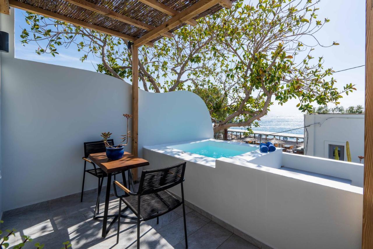 Thousand Stars Suites&Rooms Камари Экстерьер фото