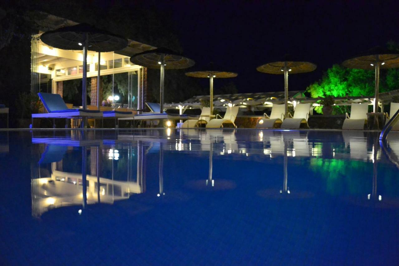 Thousand Stars Suites&Rooms Камари Экстерьер фото